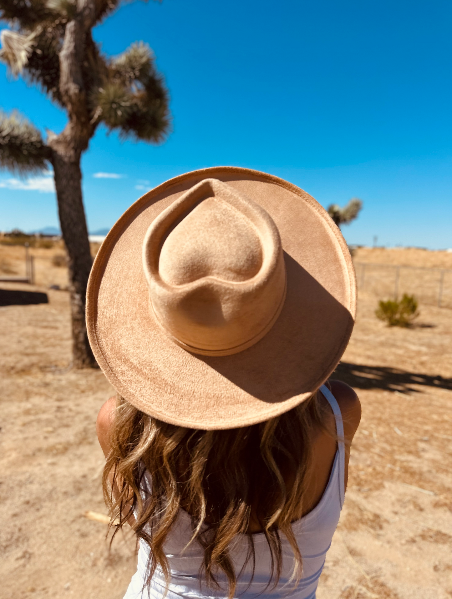 Taylor Pencil Curled Brim Sweetheart Crown- Fuchsia